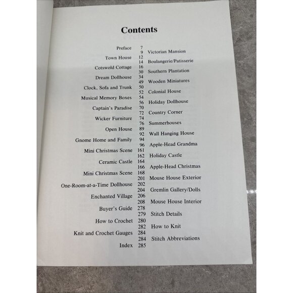 McCall's Big Book of Dollhouses & Miniatures. Chilton Miniatures Series. 1st Ed. - Picture 8 of 8